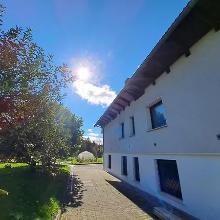 Apartment Apartma Zdessar - 160 M2 With Classic Car Garage! Medvode