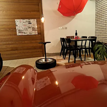 Apartment Apartma Zdessar - 160 M2 With Classic Car Garage!